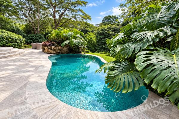 Casa de 5 recámaras en venta en el valle de antón – amplios jardines, privacidad y entorno natural