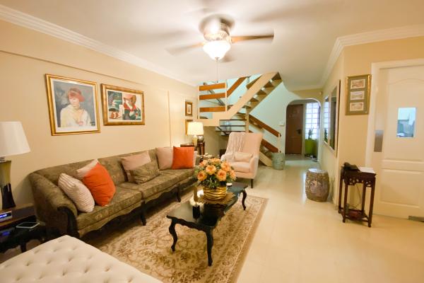 Sale of house in betania