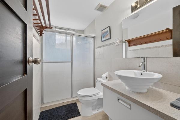 Apartamento en oquete de 1 dormitorio, a poca distancia de todo.
