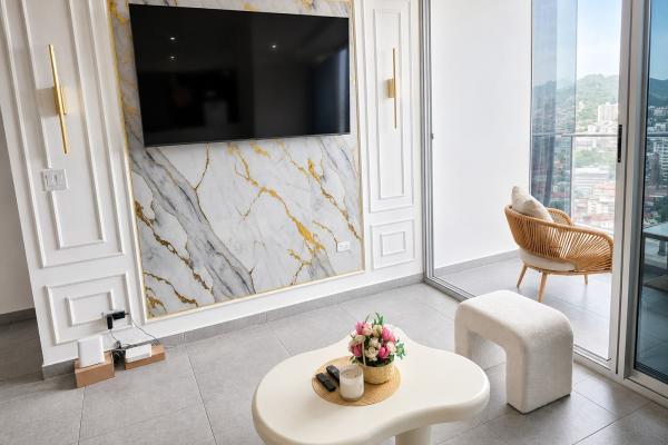 Venta de apartamento en vía españa p.h park square