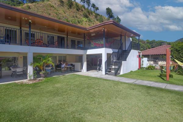Fantástico y exitoso hotel en el centro de boquete