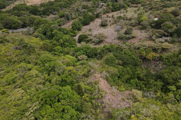 Atractiva finca de 8,7 hectáreas cerca de santa fe