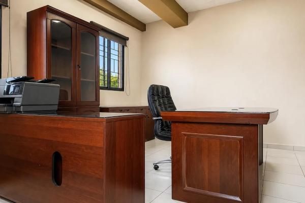 Commercial building for sale in downtown david