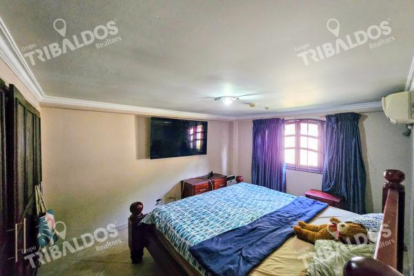Venta de amplia casa en albrook