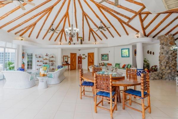 Beach hous in punta barco resort – near coronado