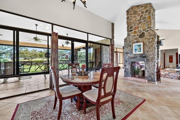 Casa los molinos boquete con amplia terraza