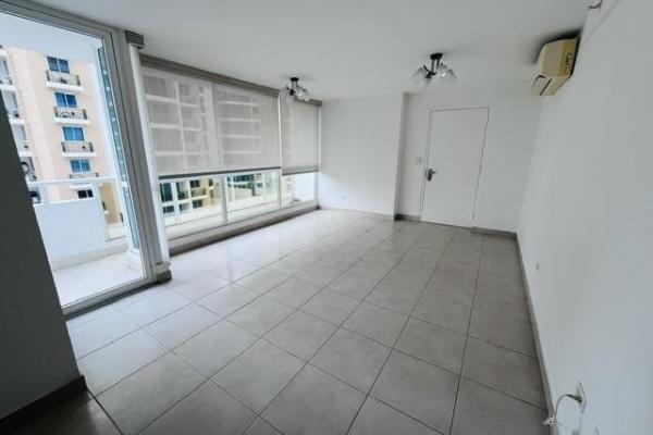 Se vende o alquila apartamento en elmare 700