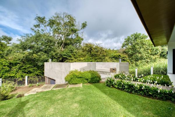 Turnkey luxury in lucero golf & country club