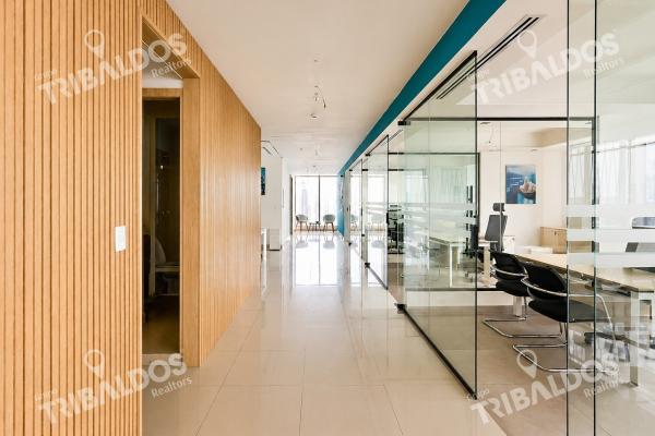 Furnished office for sale bicsa, 455 m² 8 parking