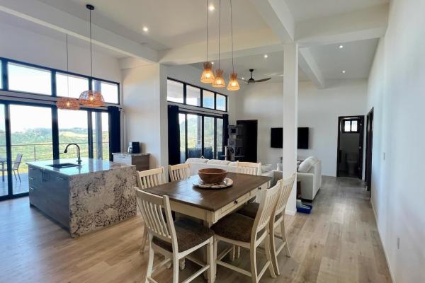Full solar mountain villa