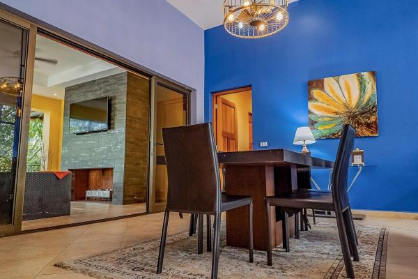 Boutique-style 8 suite luxury villa in boquete