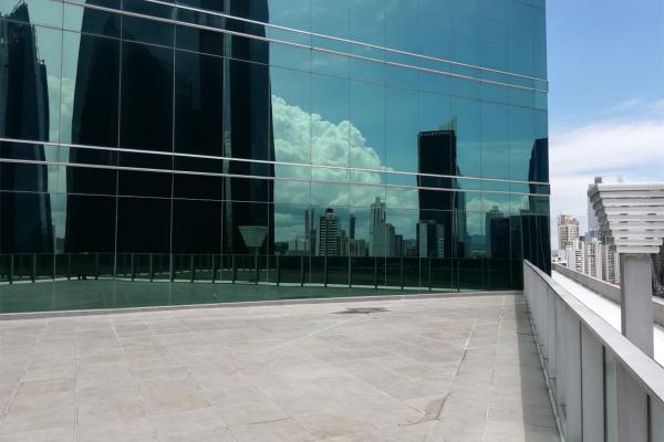 Oficina en gris, piso completo en calle 50, revolution tower