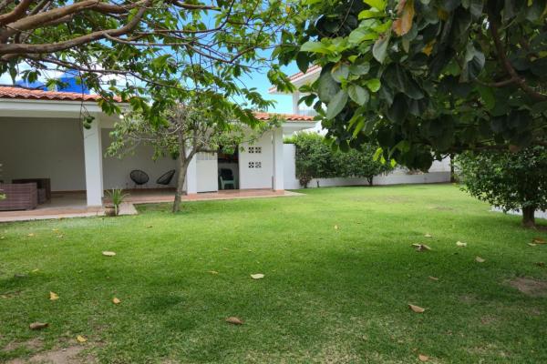 Palmeras del golf 495,000 neg. close to beach and