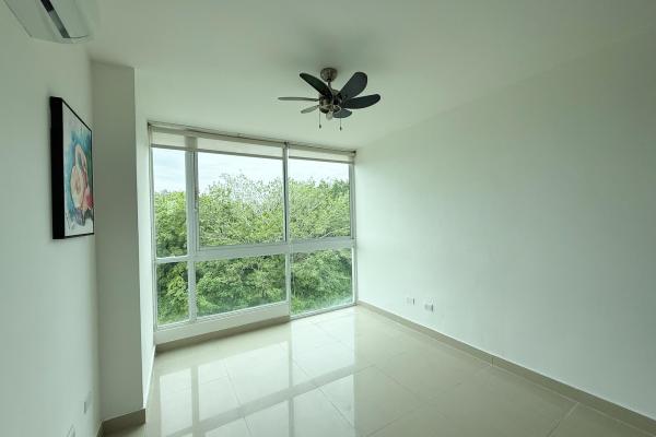 Amplio apartamento familiar en venta en pine hill