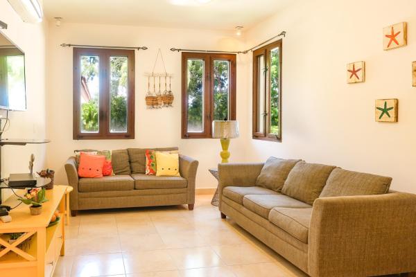 Beautiful house for sale in buenaventura