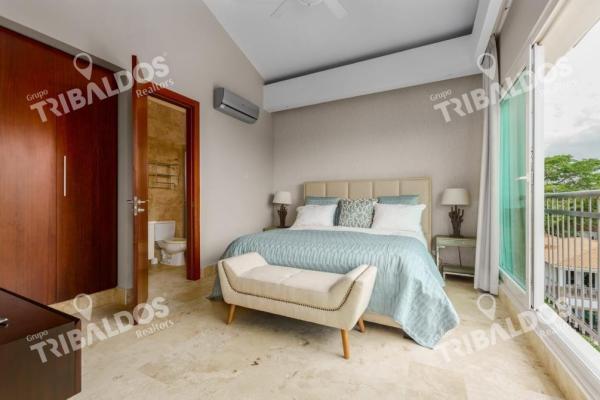 Venta o alquiler de apartamento ph punta barco village