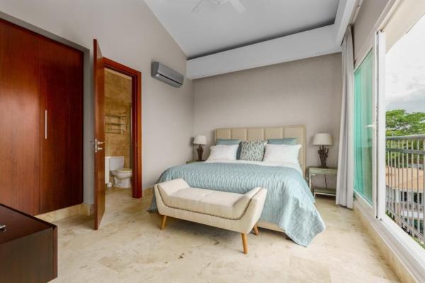 Venta o alquiler de apartamento ph punta barco village