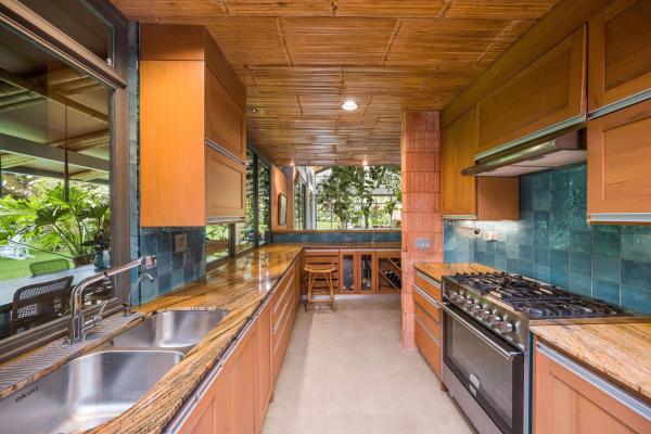 Casa gratitud at el valle de antón, panama