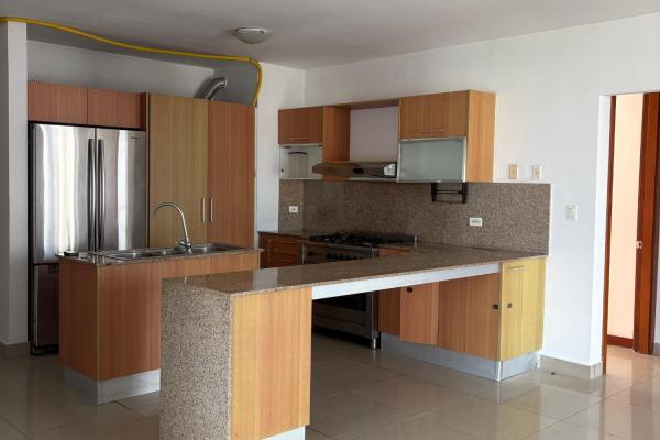 Venta de apartamento en ph bahia del golf, coco del mar