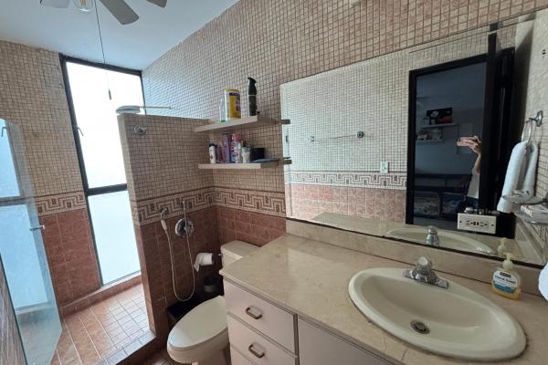 Modern apartment in altos del golf