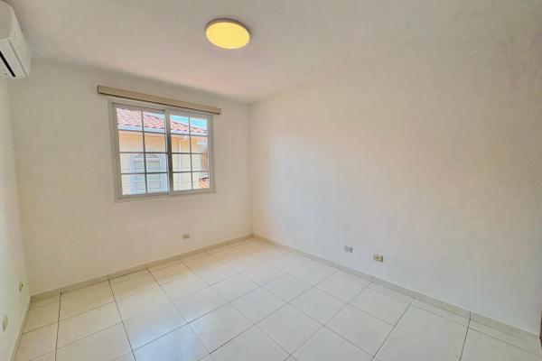 Casa en alquiler en costa sur - ph villa valencia