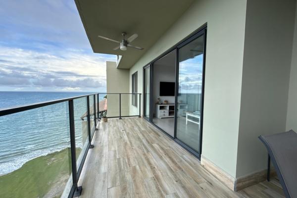 Apartamento frente al mar en la comunidad residencial de san carlos