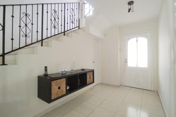 Venta de casa adosada en villa de las azores en villa lucre