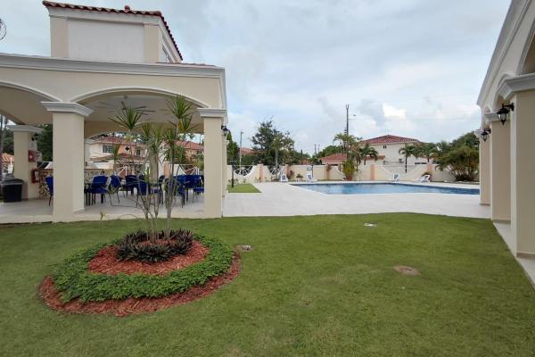 Casa en venta en costa sur - p.h. villa valencia