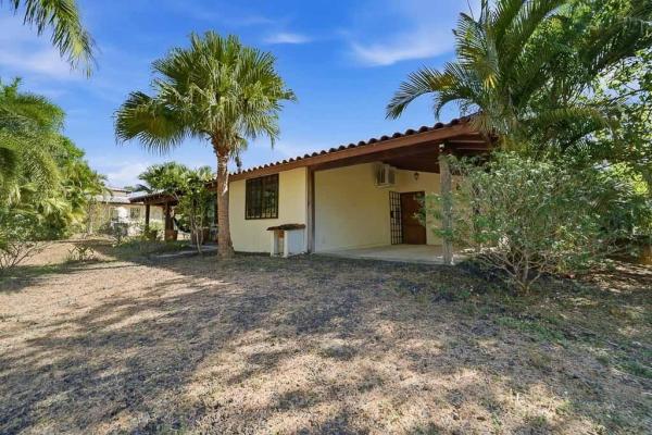 Charming home near los destiladeros beach
