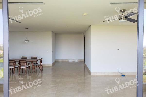 Venta de apartamento en ph la vista on the green, santa maría
