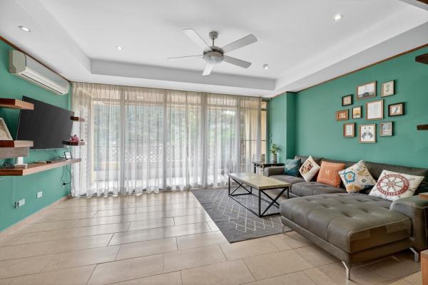 Apartamento en oquete de 1 dormitorio, a poca distancia de todo.