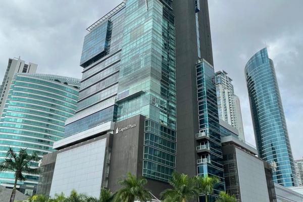 Office at ph capital plaza costa del este
