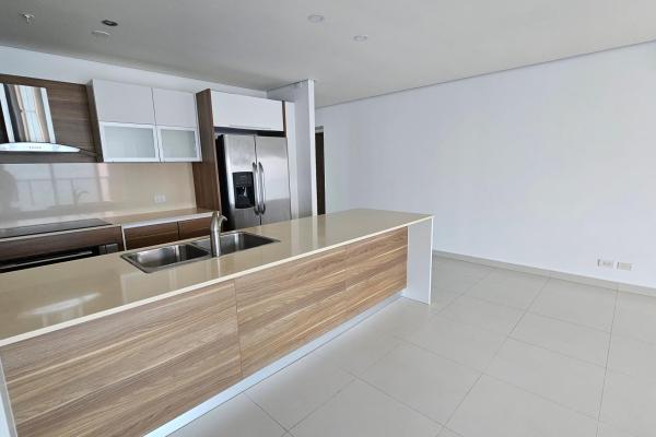 Venta de apartamento en parkside costa del este panama city