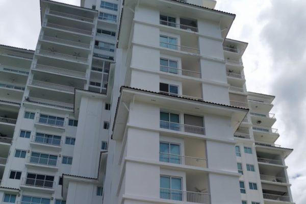 Venta de apartamento en bijao - cocolí tower