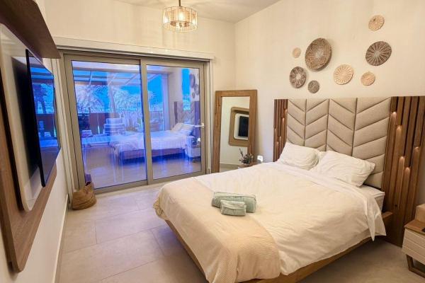 Ground floor apartment in playa escondida, colón