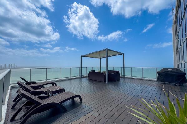 Luxury penthouse in panama city panama