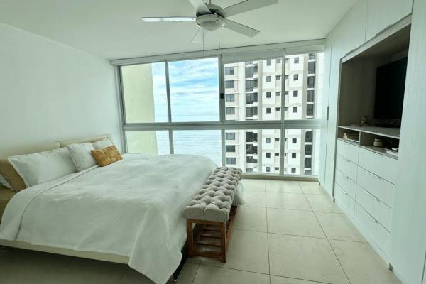 Sale of apartment ph lumiere, costa del este