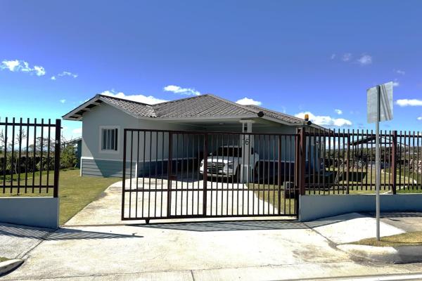 Spectacular corner lot view home in alto boquete