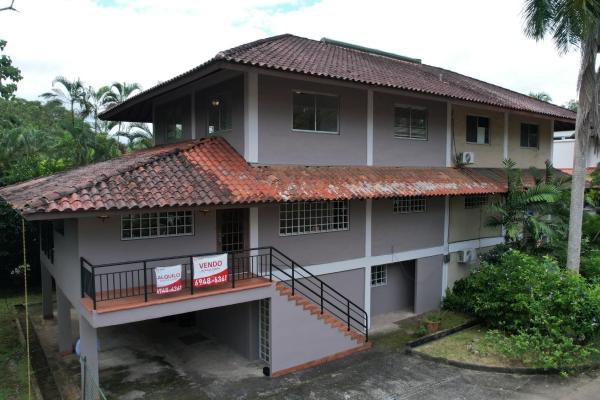 Se vende/alquila casa en clayton, albrook