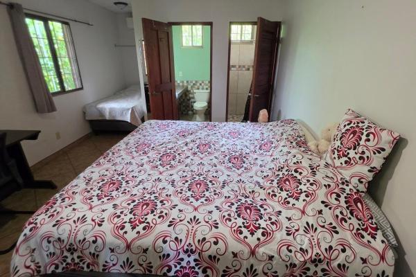 Casa familiar con jardines y taller en un terreno de 3486 m² en potrerillos