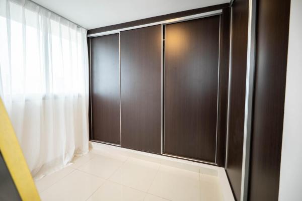 Under appraised value, san francisco $250,000