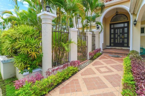 House for sale in costa azul, costa del este