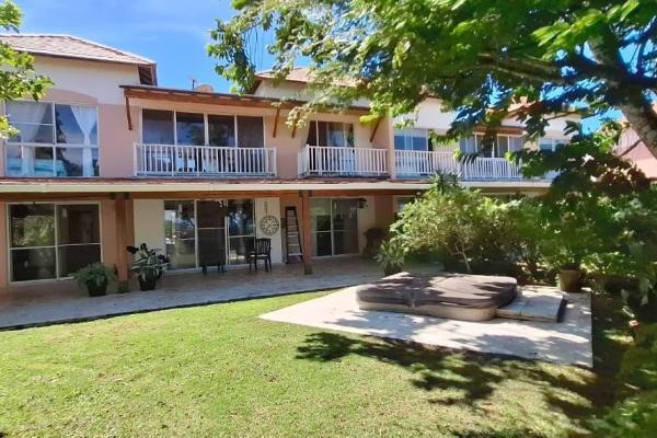 Venta de townhouse en villas de decameron, farallón, coclé
