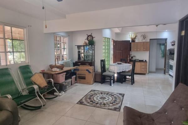 Private retreat with 2 homes and pool in coronado