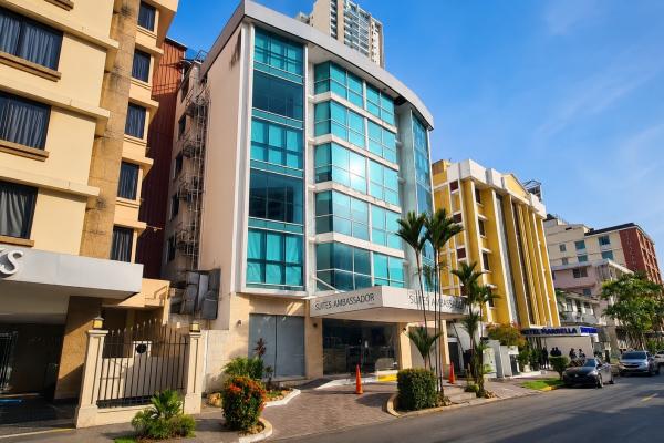 Venta de hotel suites ambassador en el cangrejo