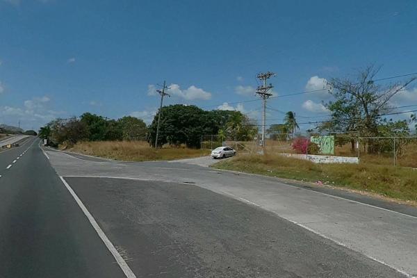 Venta terreno uso mixto sobre la interamericana