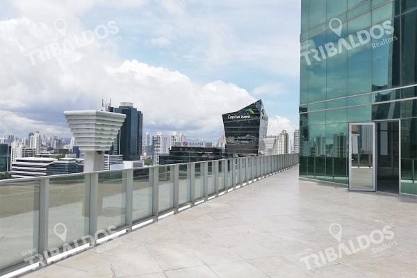 Oficina en gris, piso completo en calle 50, revolution tower