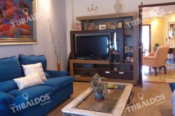 Venta de casa en dos mares con piscina, excelente ubicación