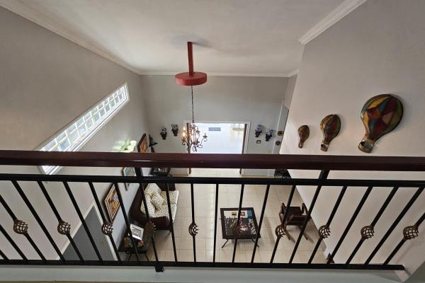 House in coronado with pool and 1000m2 land