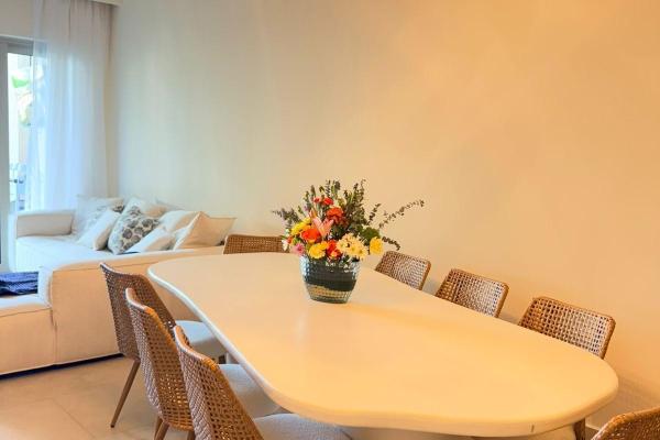Ground floor apartment in playa escondida, colón